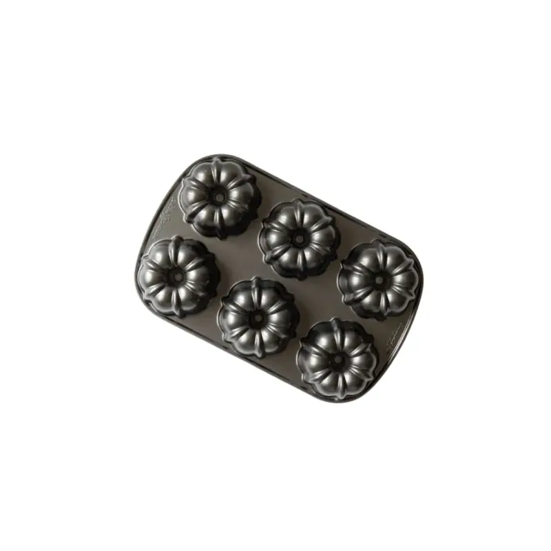 50624 Nordic Ware Bundtlette Cake Pan 6-Cup